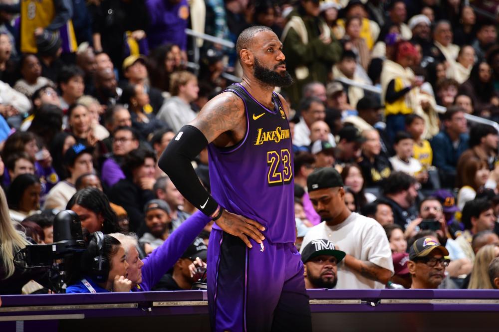 虽然场馆容 虽然场馆容